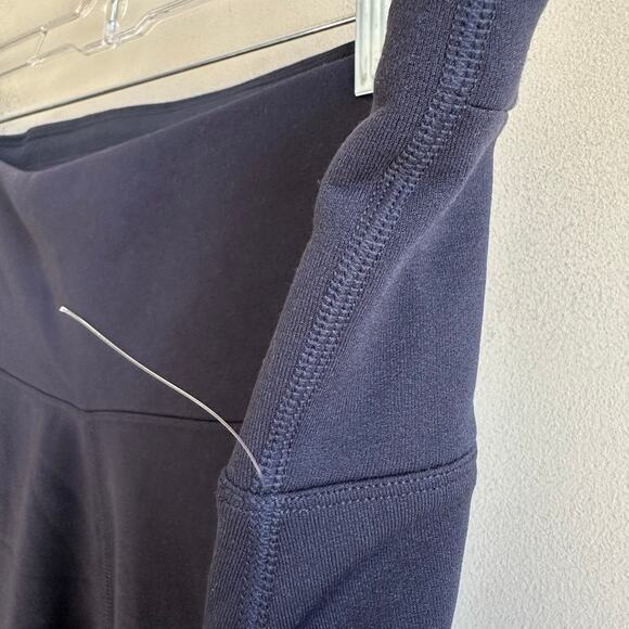 Athleta Altitude Tight in Polartech Power Stretch Navy Blue 1X 486200 - Picture 5 of 9
